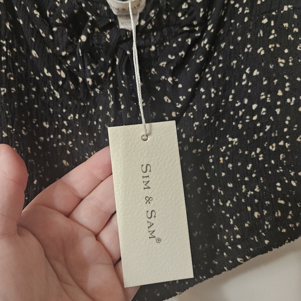 NWT! Sim And Sam Cropped Tank Top! - Picture 2 of 7
